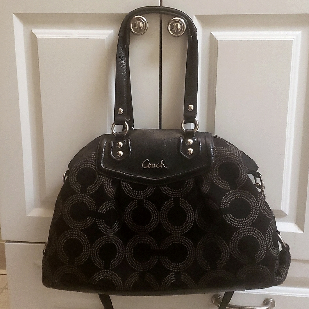 Black Coach Purse Used very good condition